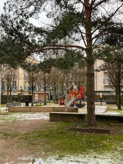Appartement Familial 8 Personnes Proche De Disney Et Paris Chessy  Zewnętrze zdjęcie