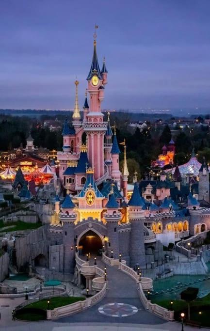 Appartement Familial 8 Personnes Proche De Disney Et Paris Chessy  Zewnętrze zdjęcie