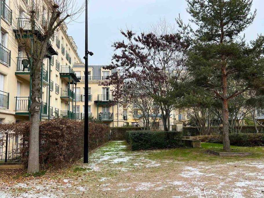 Appartement Familial 8 Personnes Proche De Disney Et Paris Chessy  Zewnętrze zdjęcie